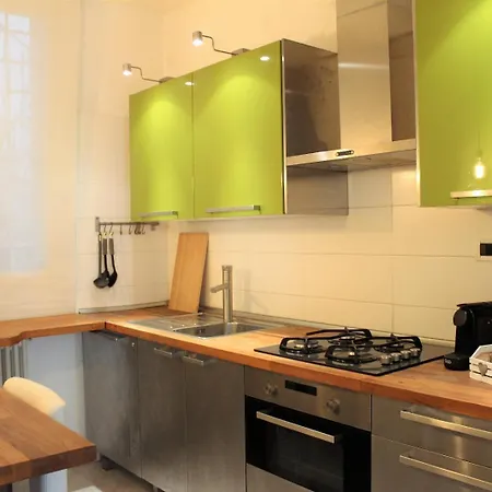 Enchanting In The Heart Of Apartman Bologna